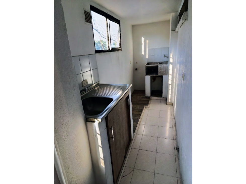 Arriendo aparta-estudio Rivera Guayacanes excelente ubicación G2203 — foto 3