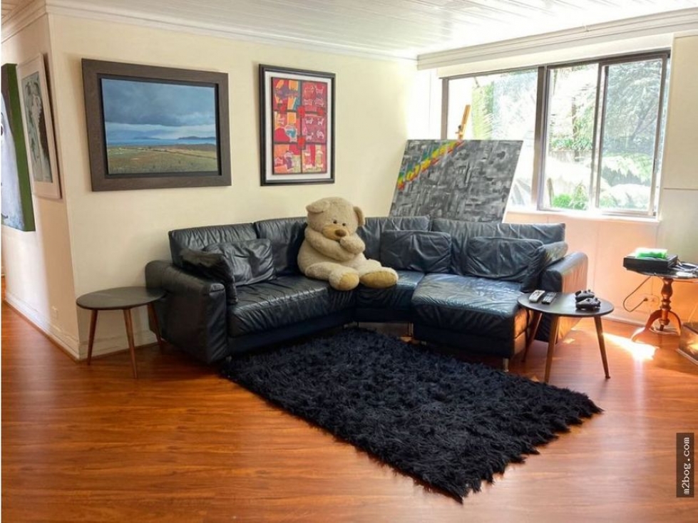 Bogota vendo apartamento remodelado chico alto area 273 mts — foto 4