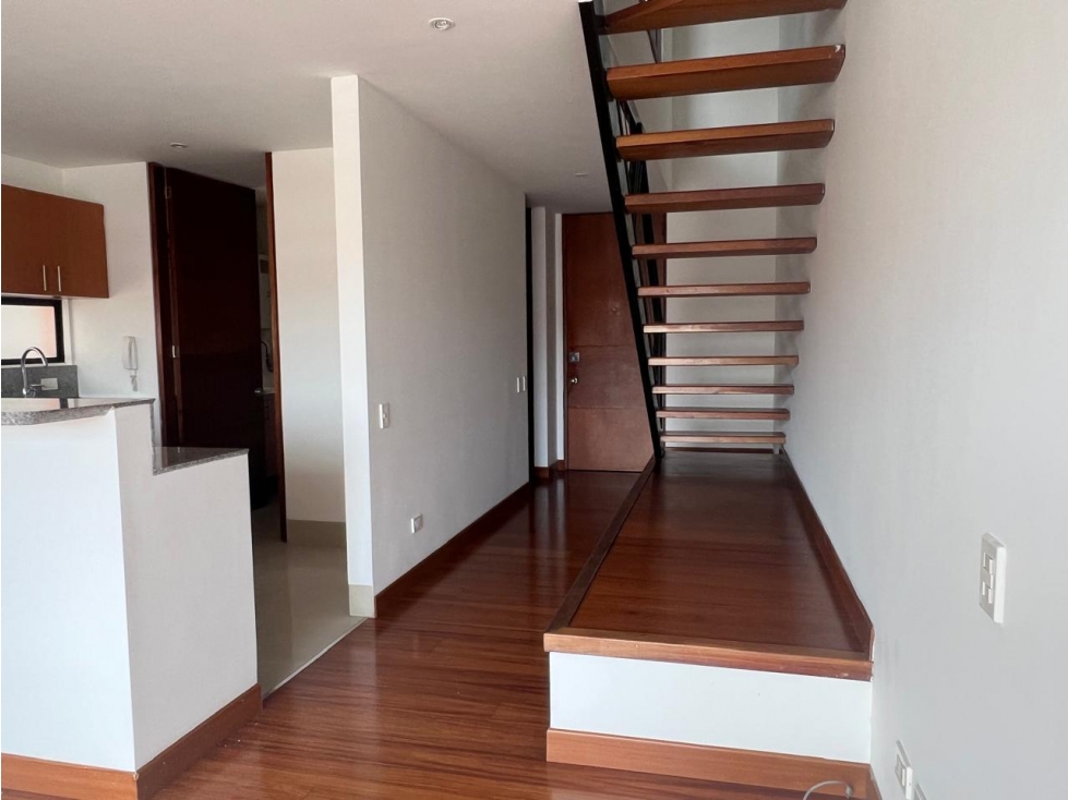 Bogota alquiler apartamento Duplex en Virrey 78 mts — foto 2