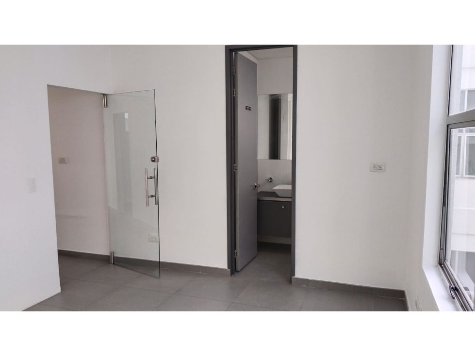 Arriendo consultorio global medical center . Calle 116