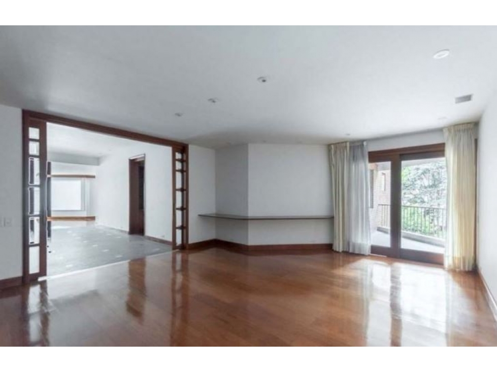 Bogotá vendo apartamento en rosales de 375 mts — foto 2