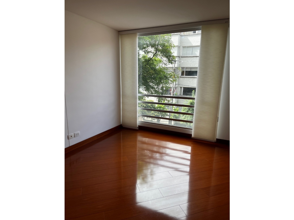 Bogota venta apartamento en santa paula 145 mts — foto 5