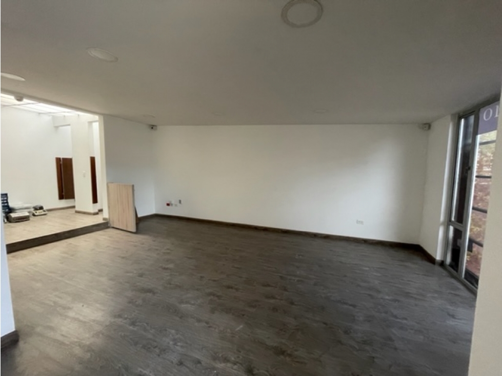 Bogotá, vendo casa comercial tierralinda 300mts — foto 2