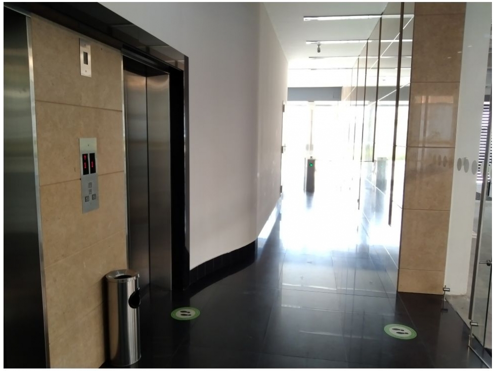 Bogota vendo oficina para inversión en chico norte area 72 mts. — foto 2
