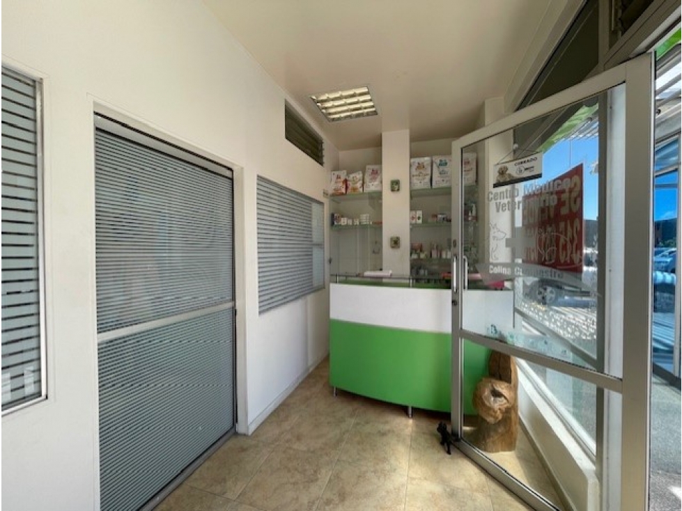 Bogota vendo local comercial 38.95 m2 Portales del Norte