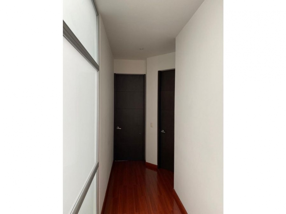 Bogota vendo apartamento penthousse duplex en chico reservado — foto 5