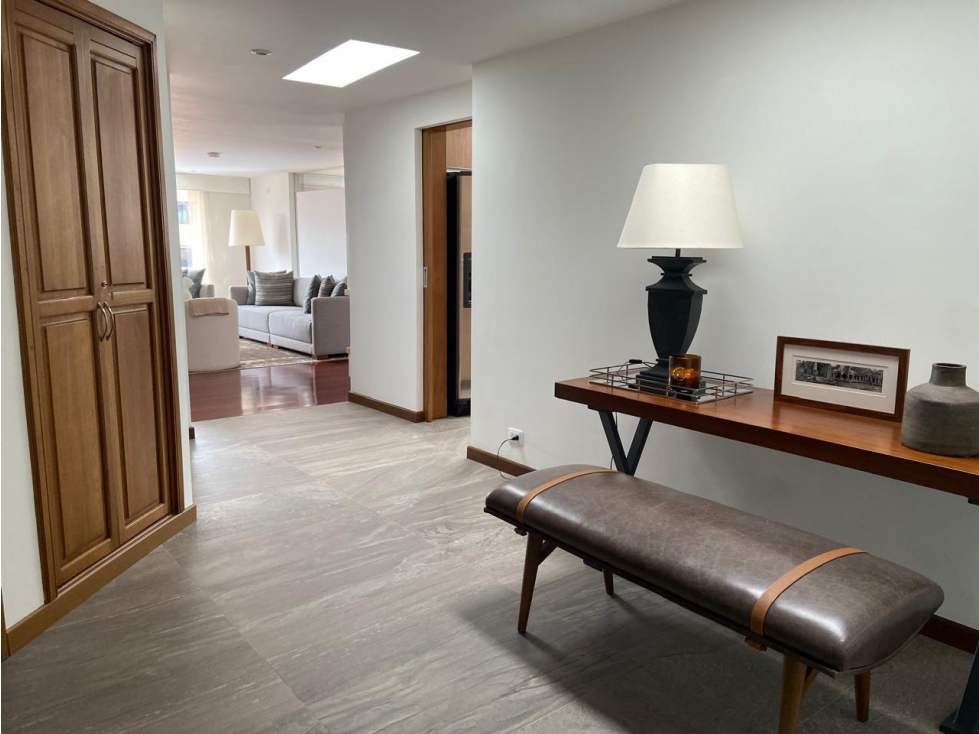 Bogota venta apartamento en Rosales 232 mts