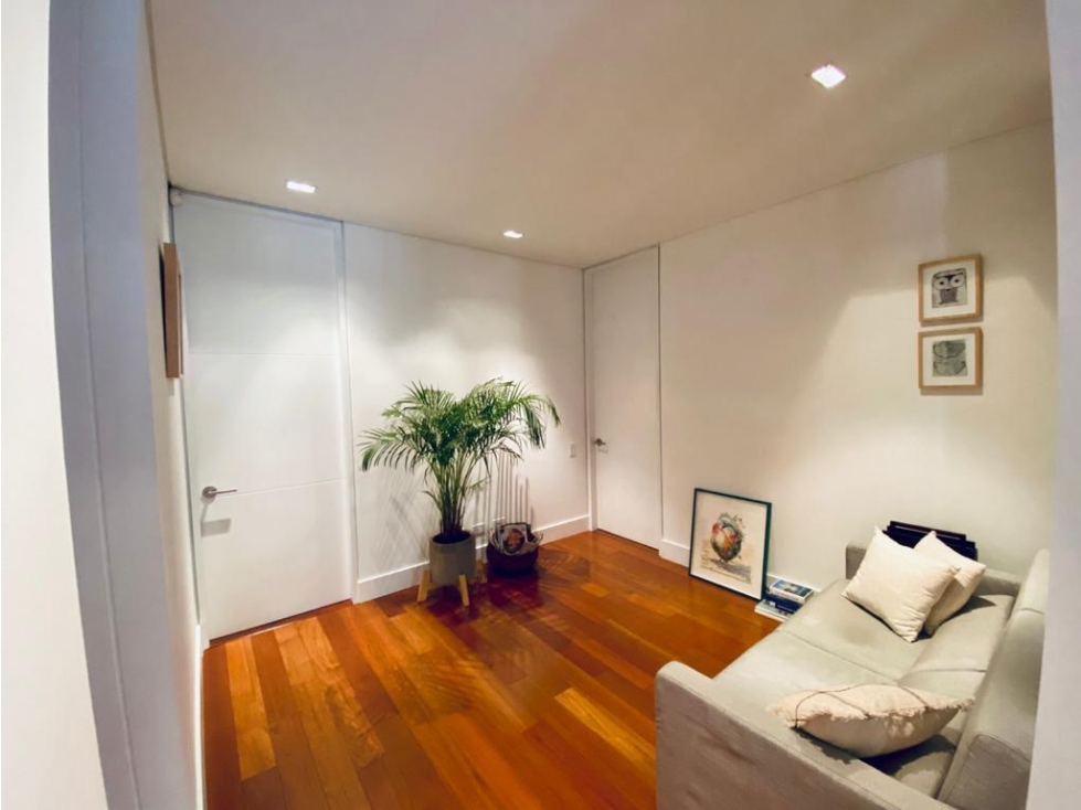 Bogota arriendo apartamento en rosales 159 mts — foto 4
