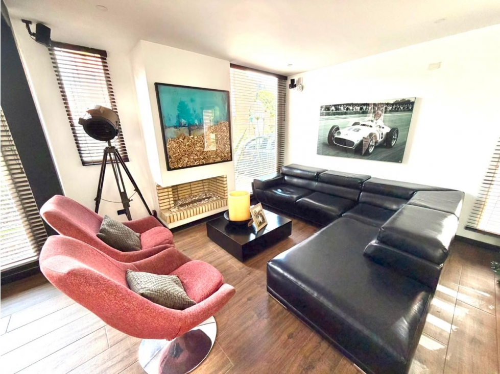 Bogota venta casa en Belmira en conjunto cerrado 200 mts — foto 2