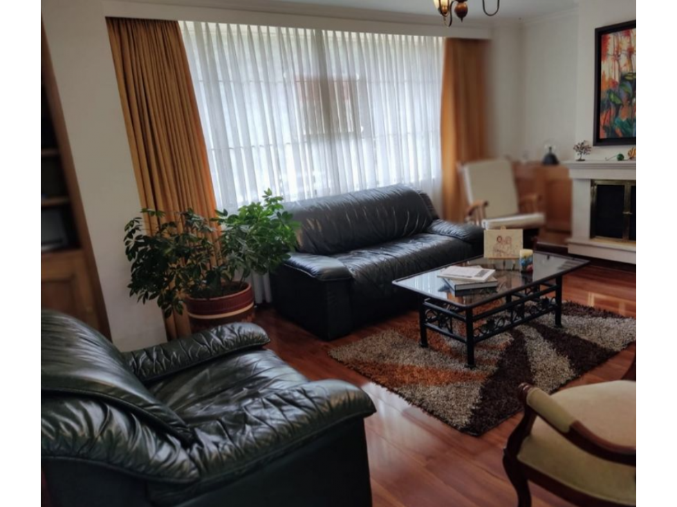 Bogota venta apartamento en Santa Bibiana 158 mts