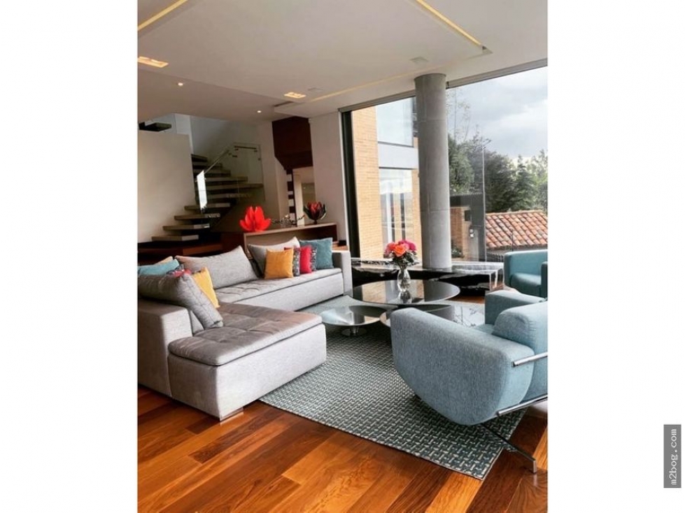Bogota arriendo casa en santa ana oriental area 384 mts