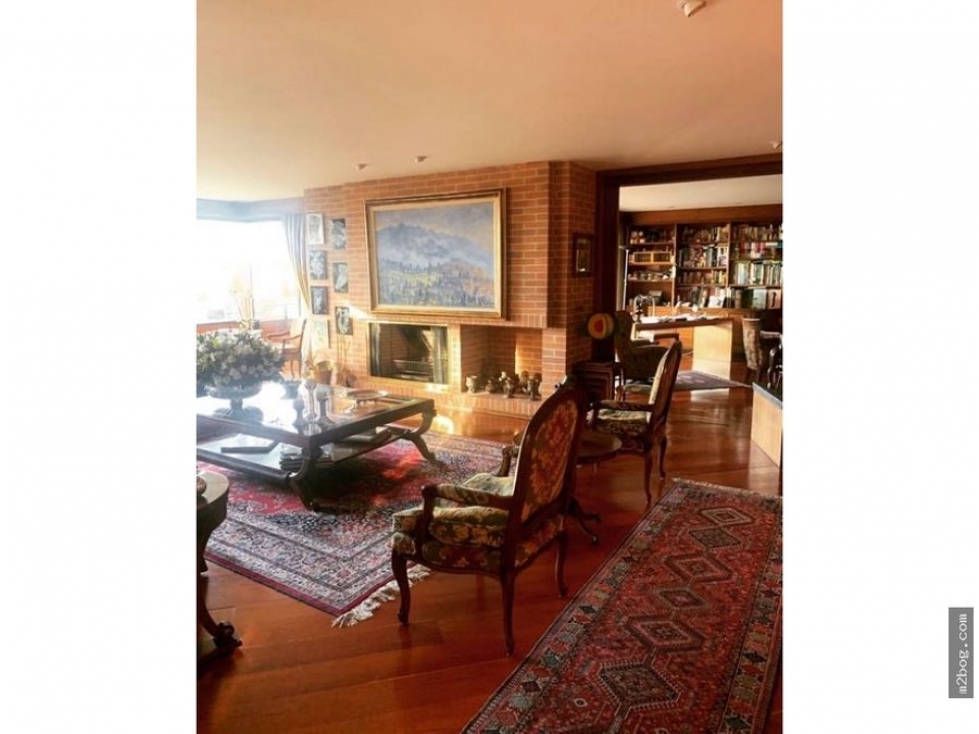 Bogota vendo apartamento en rosales area 400 mts — foto 3