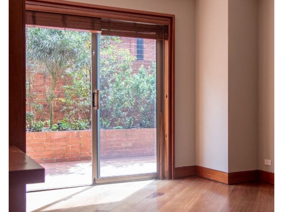 Bogota vendo apartamento en chico area 440 mts + terraza — foto 5