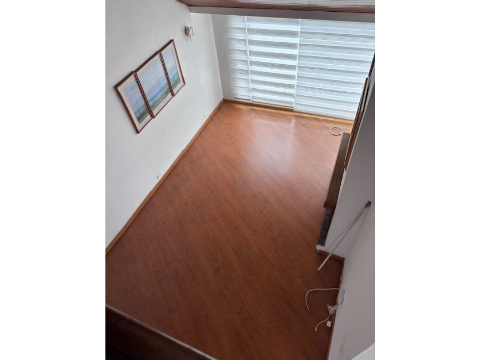 Bogotá, vendo casa en barrio San Nicolás de 151 metros — foto 2