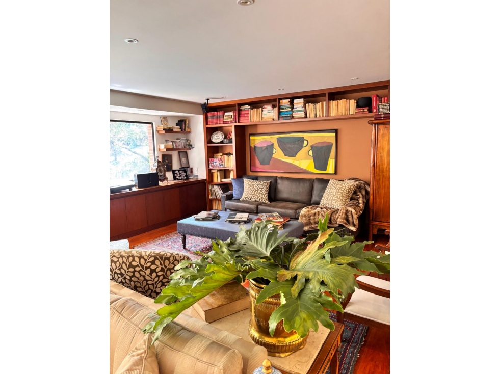 Bogota, venta apartamento en rosales bajo 240 mts — foto 4