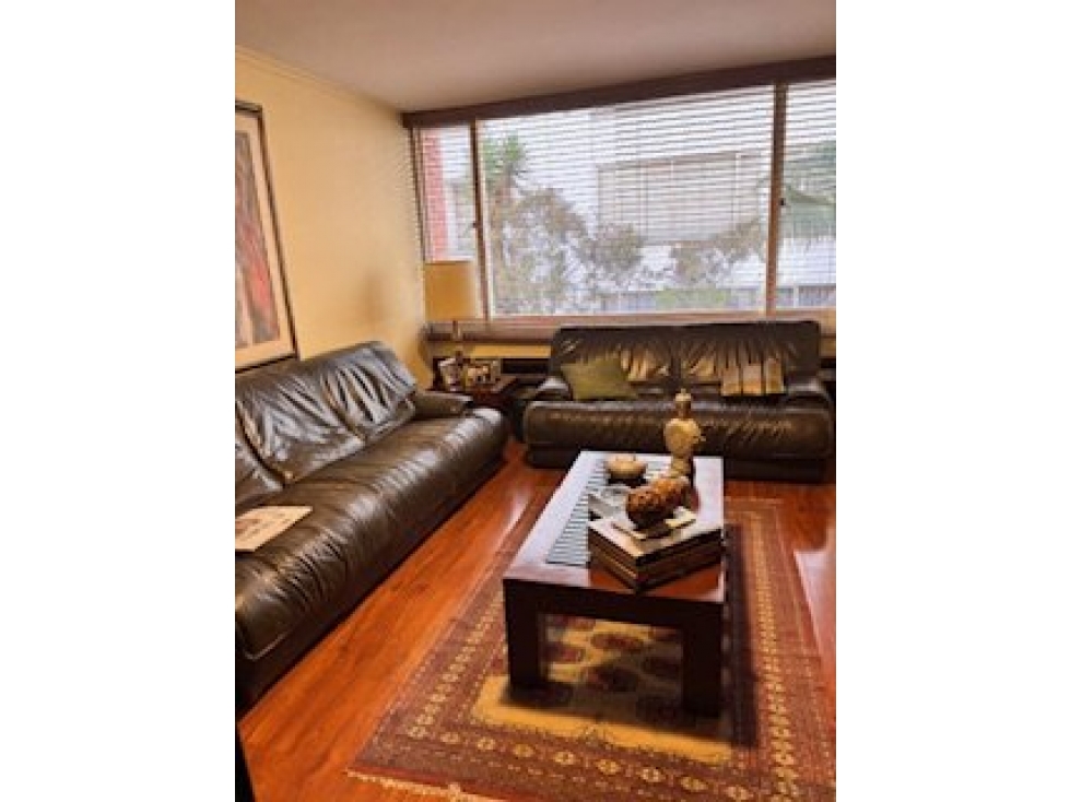 Bogota, venta apartamento en chico 188 mts