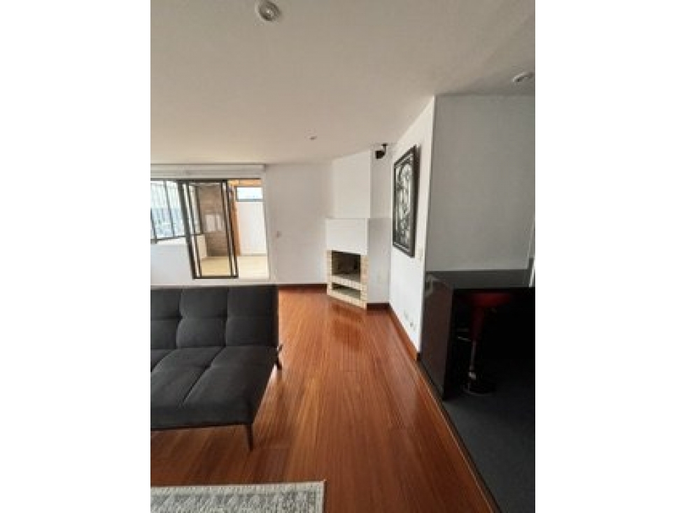 Bogota Alquiler apartamento en Santa Bárbara Amoblado 104 mts — foto 3