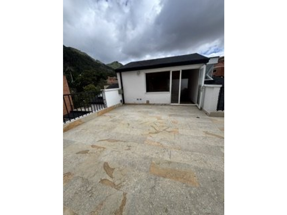 Bogota alquiler PH Dúplex en Rosales Abajo de la Av Circunvalar — foto 2