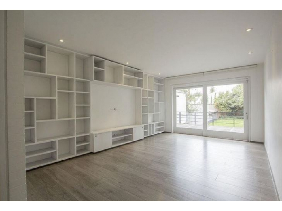 Boogta vendo casa remodelada en santa ana oriental area 655 mts — foto 4