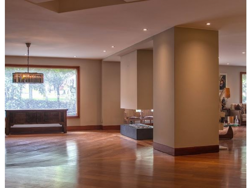 Bogota vendo apartamento en chico area 440 mts + terraza
