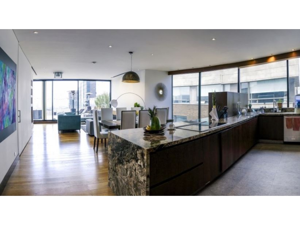 Bogota vendo apto penthouse duplex en el refugio area 300 mts