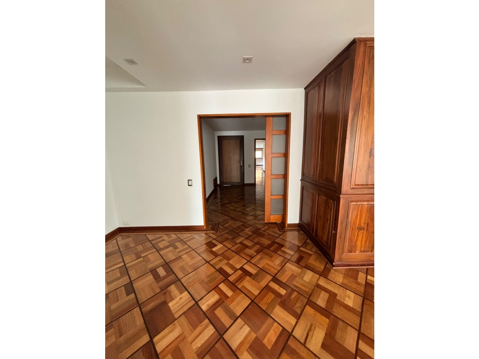 Bogota alquiler apartamento en Rosales Abajo Av Circunvalar 264 mts — foto 6