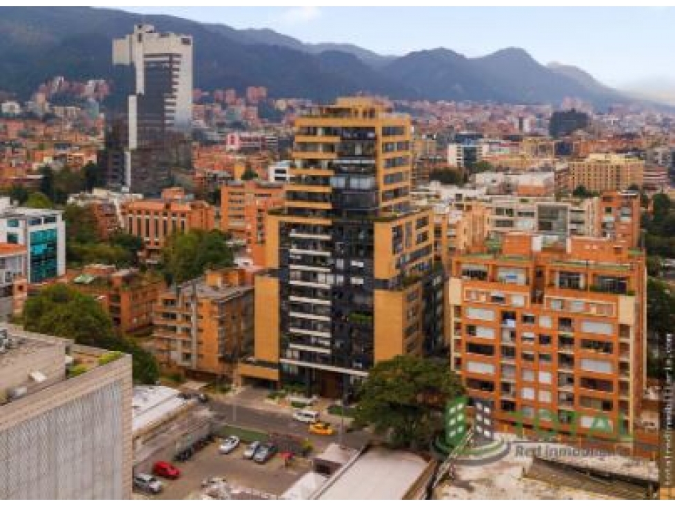 Bogota vendo apartamento penthousse en chico area 327 mts