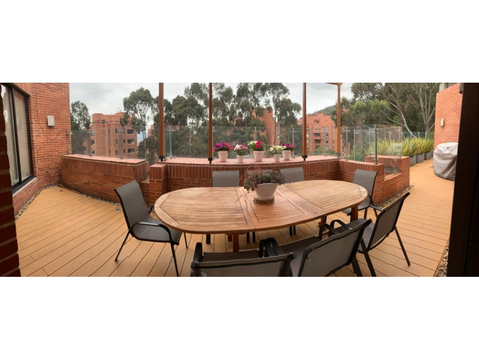 Bogota venta PH Duplex en Montearroyo 340 mts