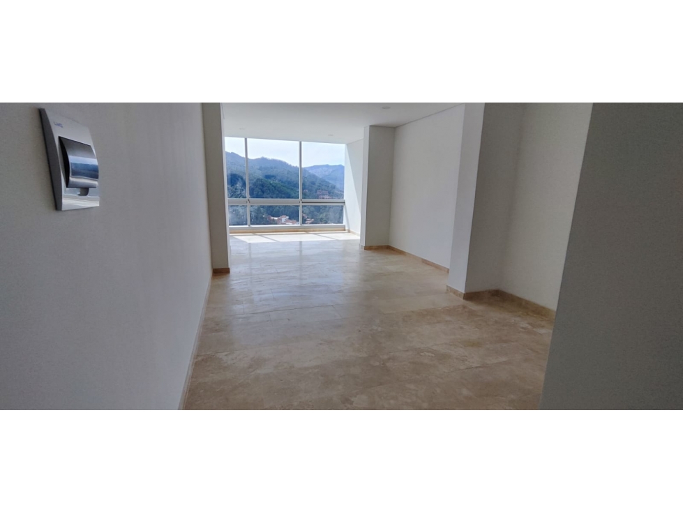 Bogota vendo oficina en north point area 458.17 mts