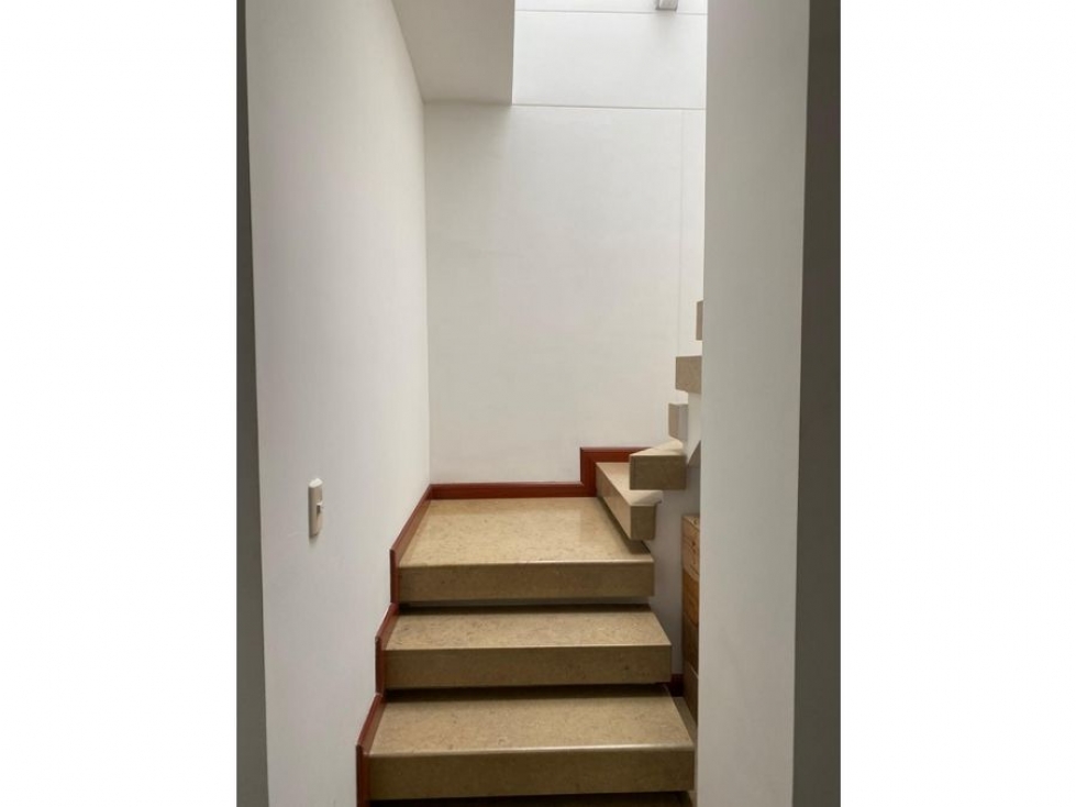 Bogota vendo apartamento penthousse duplex en chico reservado — foto 6