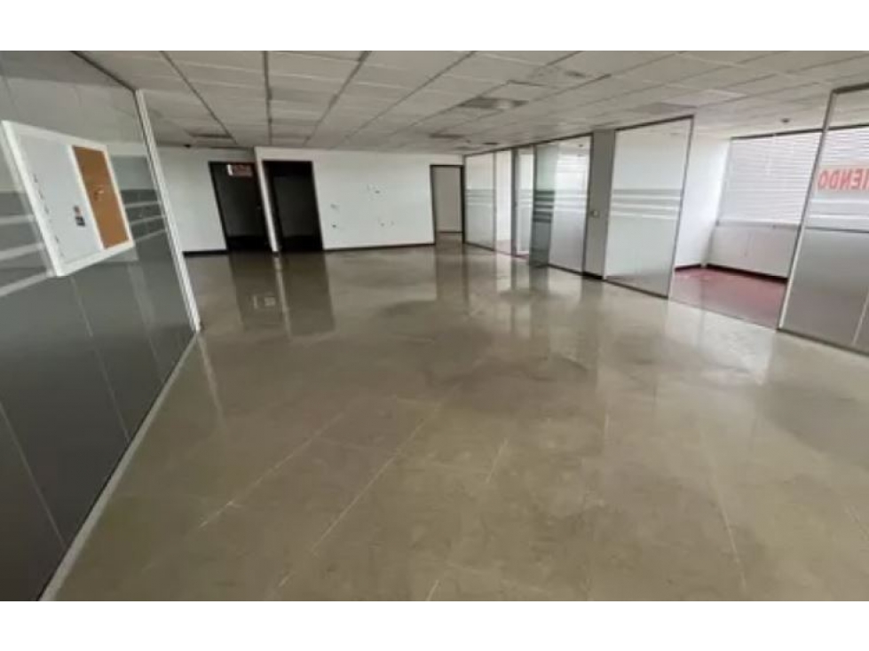 Bogota vendo oficina duplex en north point area 900 mts — foto 3