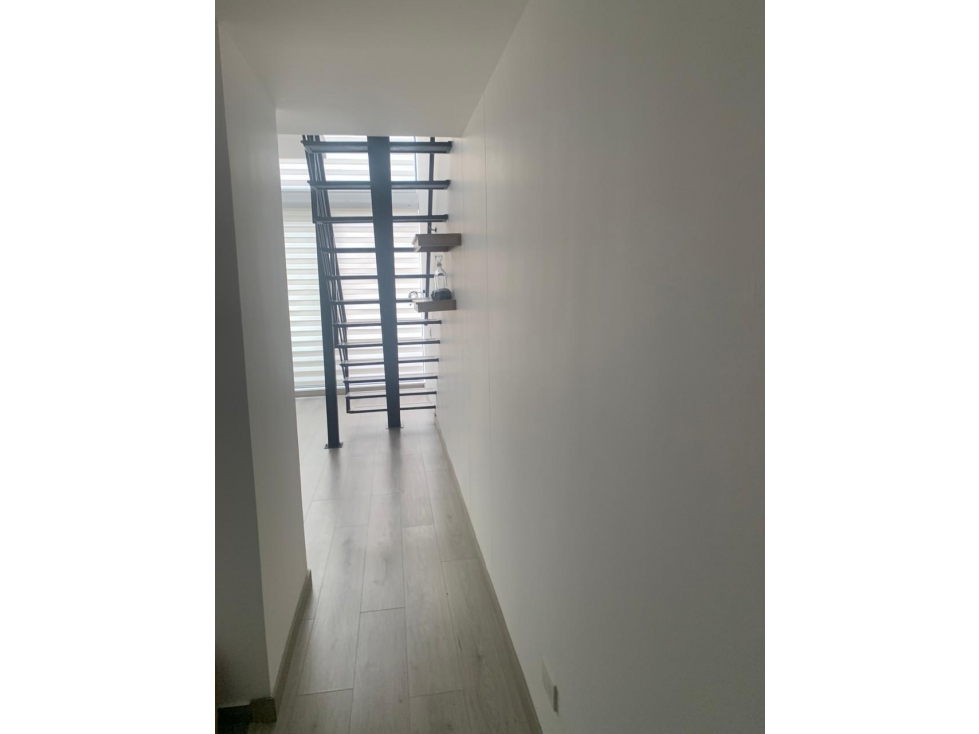 Bogota, venta apartaestudio duplex barrio andes 33 mts — foto 4