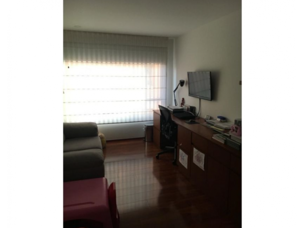 Bogotá, vendo apartamento en Santa Barbara de 132 metros — foto 2