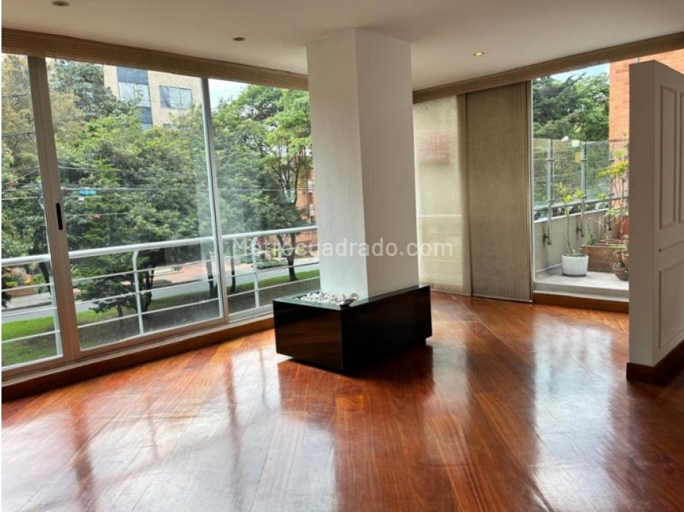 Bogota venta apartamento en santa paula 138 mts — foto 2