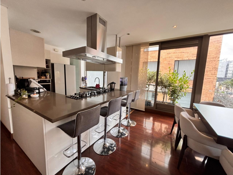 Bogota venta apartamento en San Patricio 155.6 mts