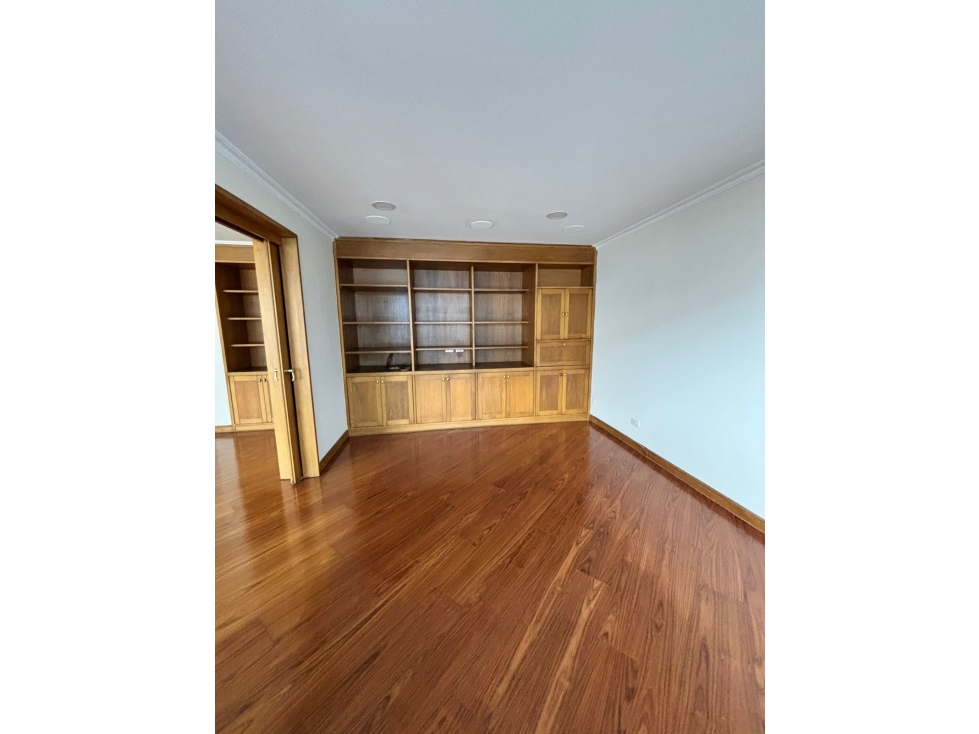 Bogota alquiler apartamento Cerca al Parque de la 93 196.28 mts — foto 2