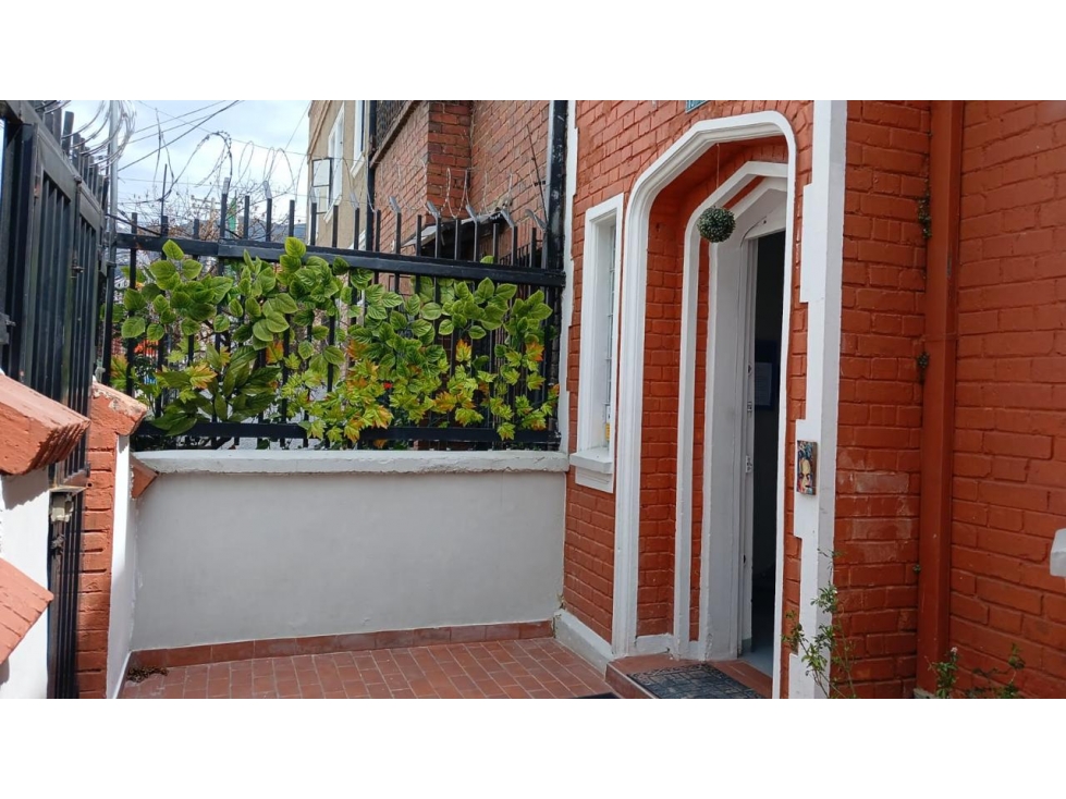 Bogota venta casa en Chapinero Bajo 166.1 mts — foto 2