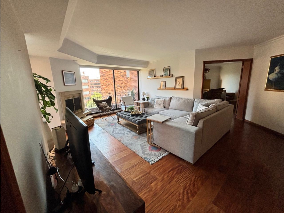 Bogota alquiler apartamento en el Nogal 220 mts — foto 2