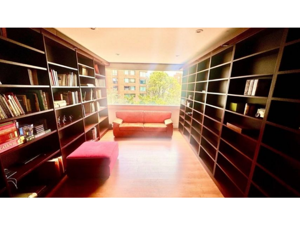 Bogota venta apartamento en el Nogal 240 mts — foto 2