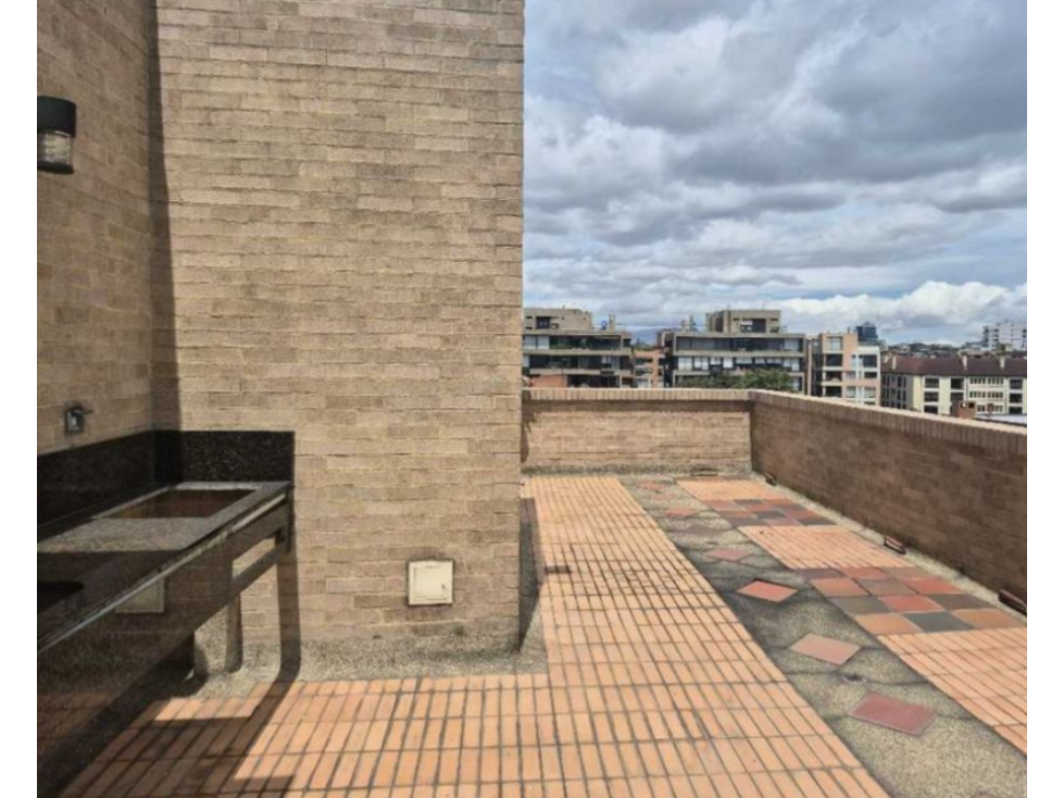 Bogota venta apartamento en San Patricio 135 mts — foto 2