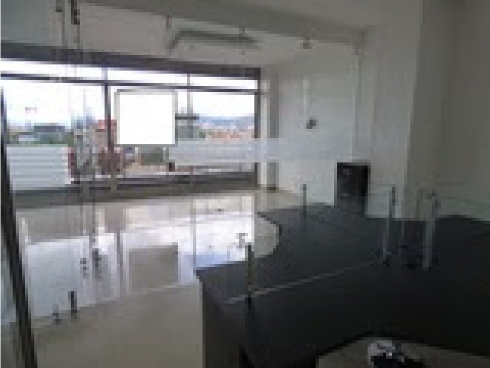 Bogotá, vendo oficina rentando en chico area 62 mts — foto 2
