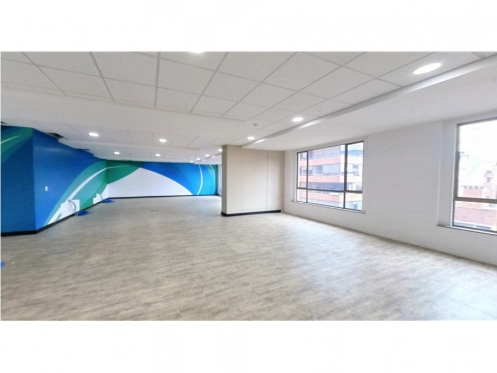 Bogota arriendo oficina en rosales area 359 mts — foto 2
