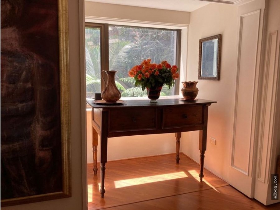 Bogota vendo apartamento remodelado chico alto area 273 mts — foto 5