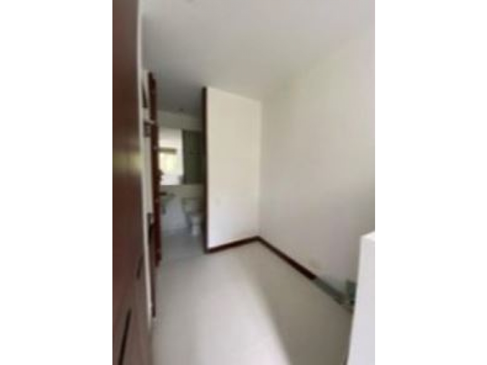 Bogotá vendo apartamento en lindaraja de 192 mts — foto 6