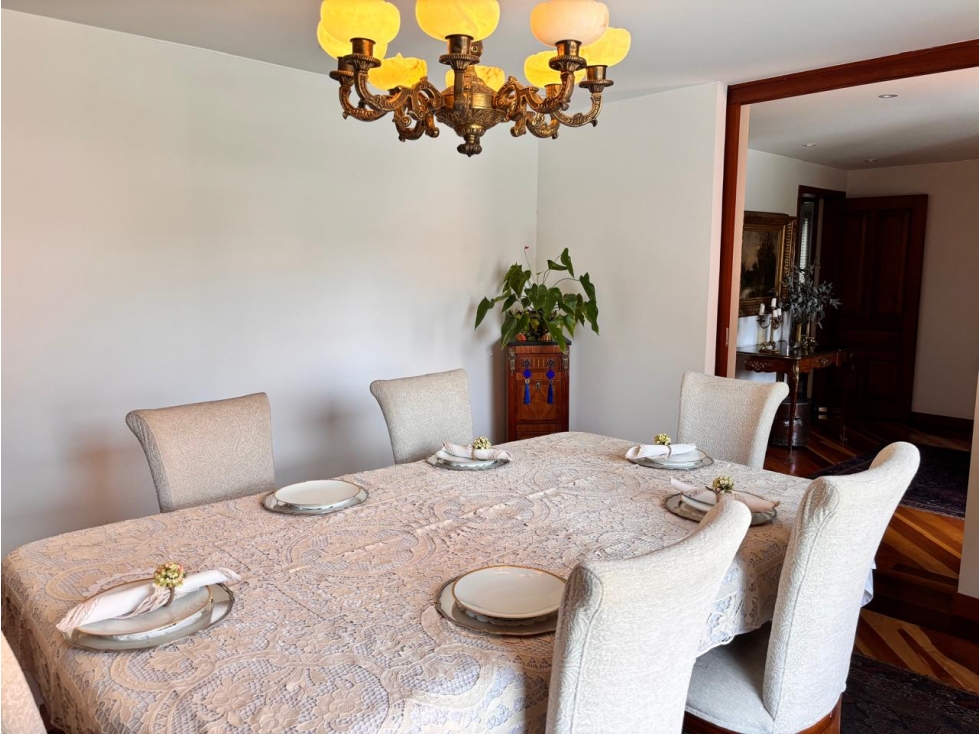 Bogota, venta apartamento en rosales bajo 240 mts — foto 6
