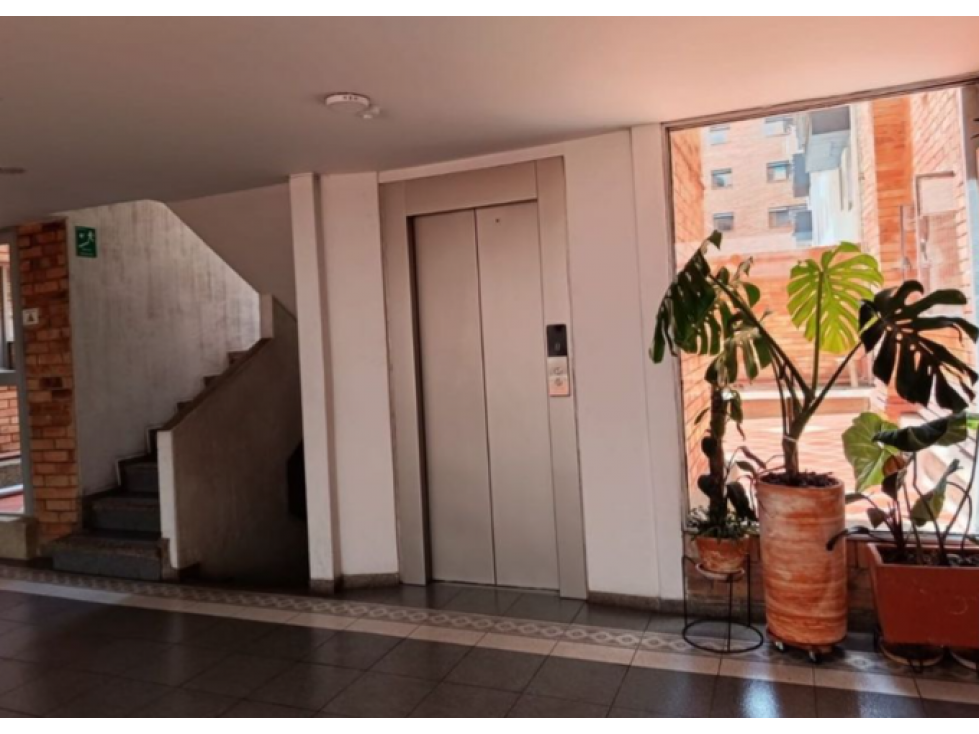 Bogota venta apartamento en cedro golf 100 mts — foto 3