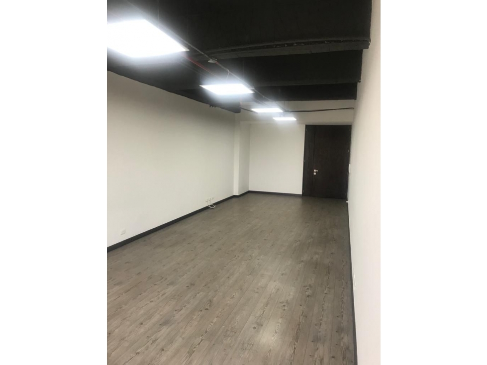 Bogotá, vendo oficina en Bella Suiza de 41 metros