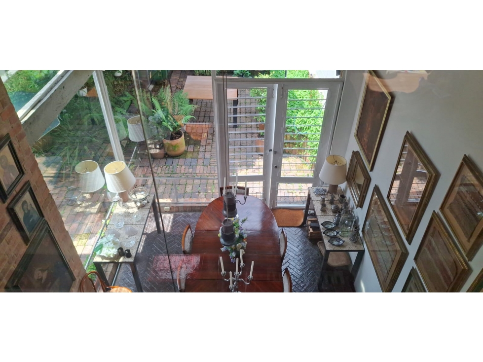 venta hermosa casa Niza Antigua