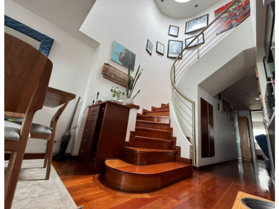 Bogota venta apartamento duplex en el Castillo 147 mts — foto 4