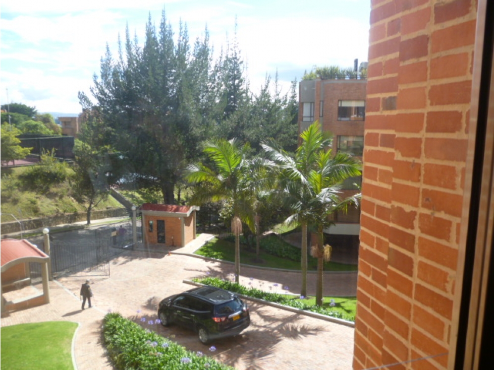 Bogota venta apartamento en santa barbara alta 305 mts — foto 4